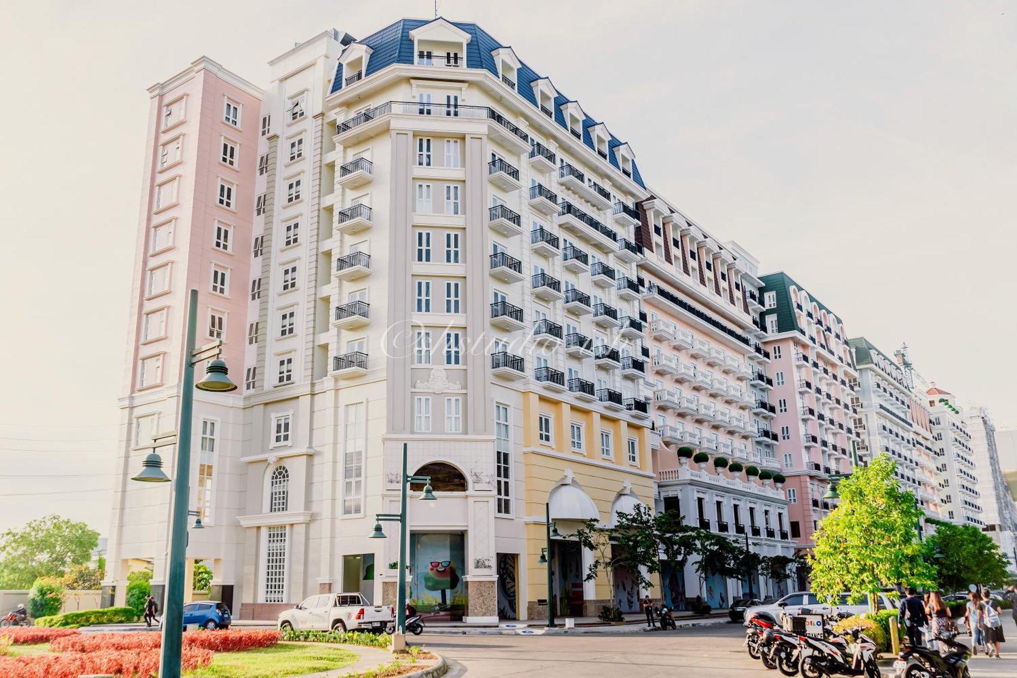 Apartment *new! Fully Furnished Unit With Amenities At Saint Honore Megaworld